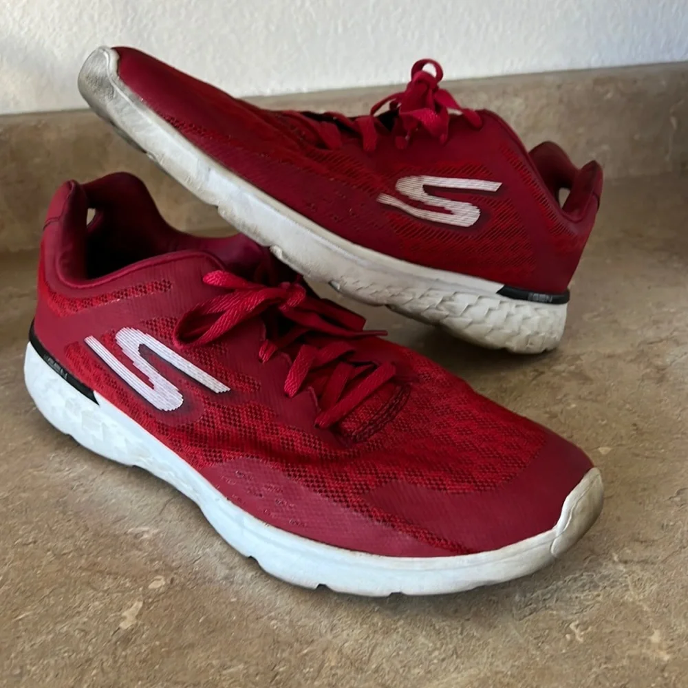 Sketchers GoRun - Picture 1 of 1